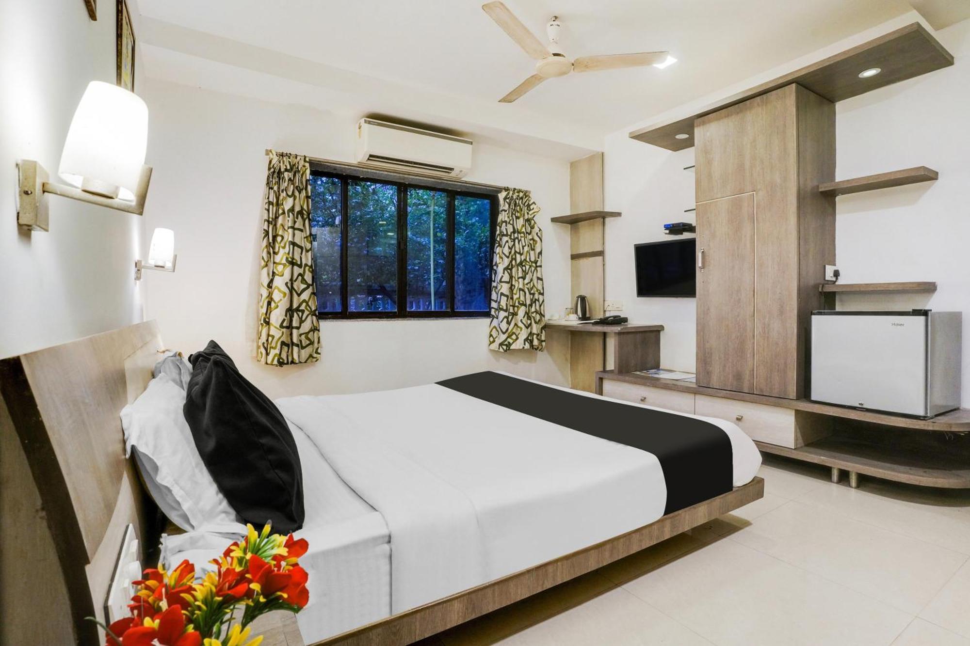 Super Townhouse Calangute - Baga Circle Formerly Park Avenue Екстериор снимка